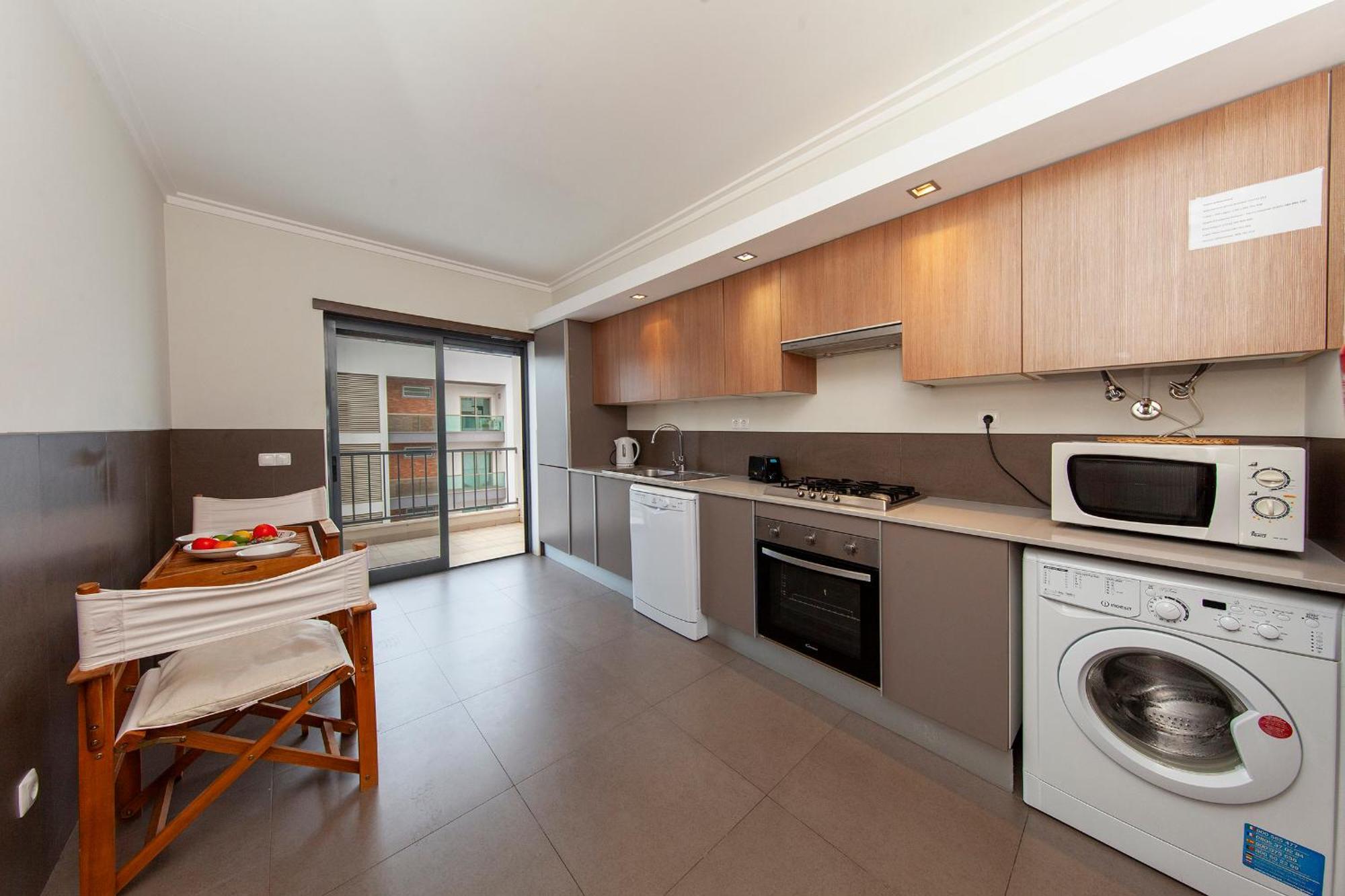 B04 - Luxury 2 Bed W Terrace Pool Lägenhet Lagos Exteriör bild